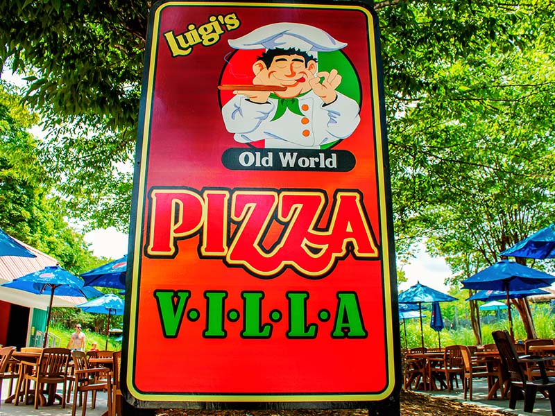 Uncles-Luigis-Pizza-Wet-n-wild